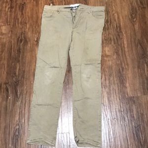 Khaki pants 34x32